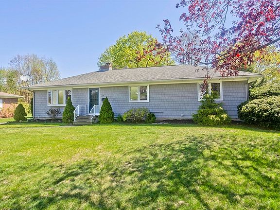 3rd image of 54 Sterling Rd