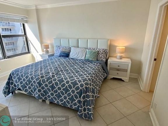 5th image of 3800 Galt Ocean Dr APT 1407