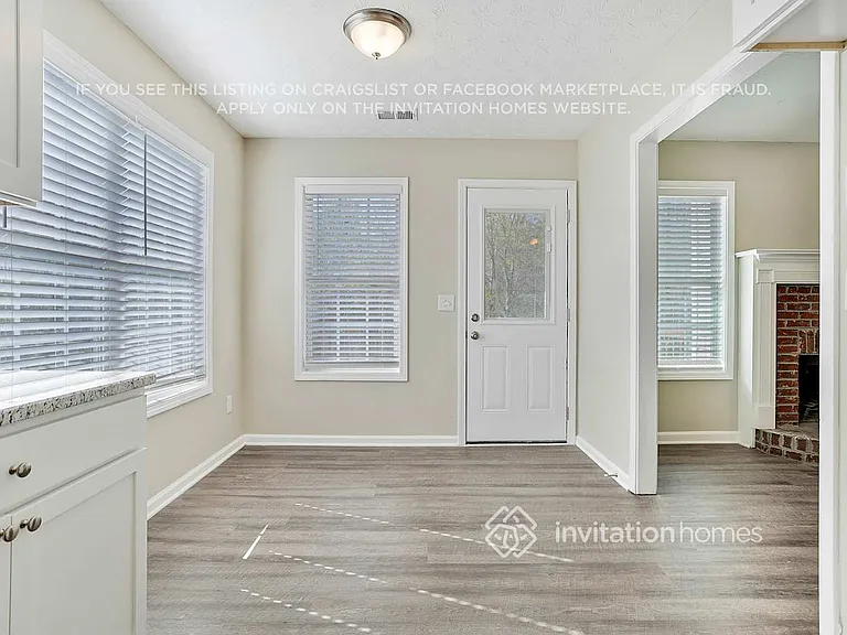 105 Valley View Dr — Photo 12