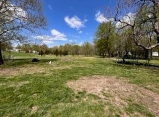 406 E Sunset Dr, Hale, MO 64643