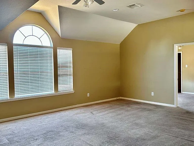 1322 Magnolia Dale Dr — Photo 9