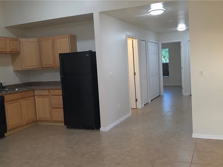 137 Milwaukee Blvd — Photo 3