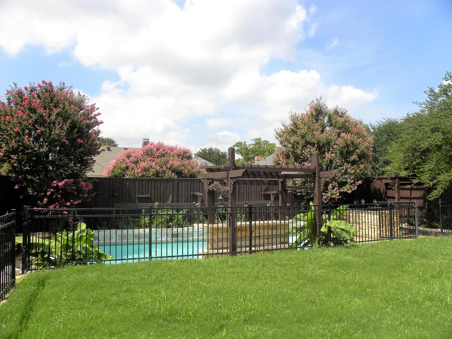 4 bed, 2780 sqft, $3,495 — Photo 4