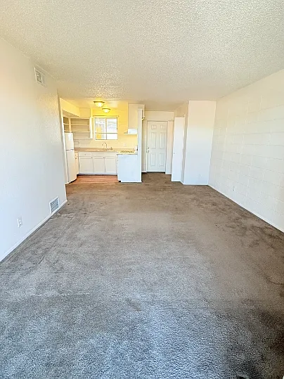 CATALINA VISTA APARTMENTS — Photo 85