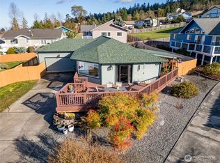 70 Onyx Lane, Sequim, WA 98382