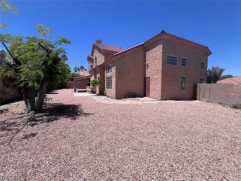 7617 Spruce Run Ct — Photo 66