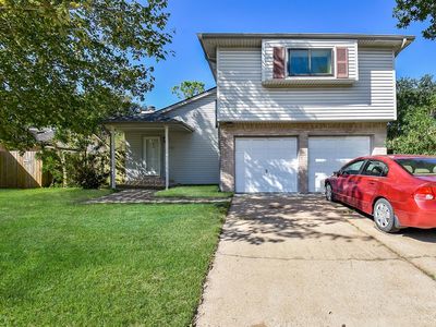 1122 E Brompton Dr, Pearland, TX, 77584