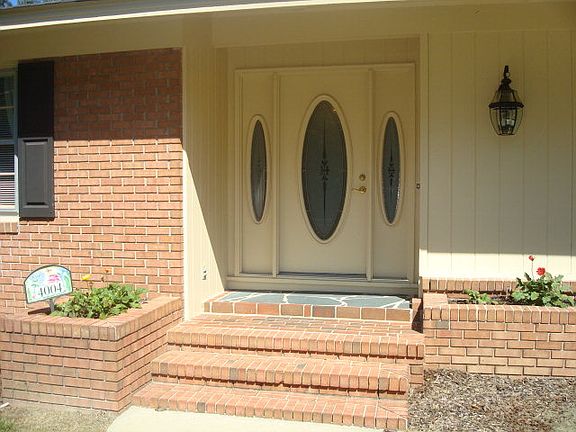 4th image of 4004 Hawthorne Rd