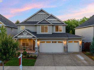 15595 SE Pioneer Dr, Clackamas, OR