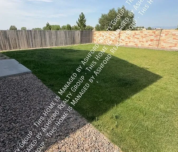 6142 Meadowbank Ln — Photo 18