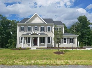 215 Tributary Trl, Falling Waters, WV 25419