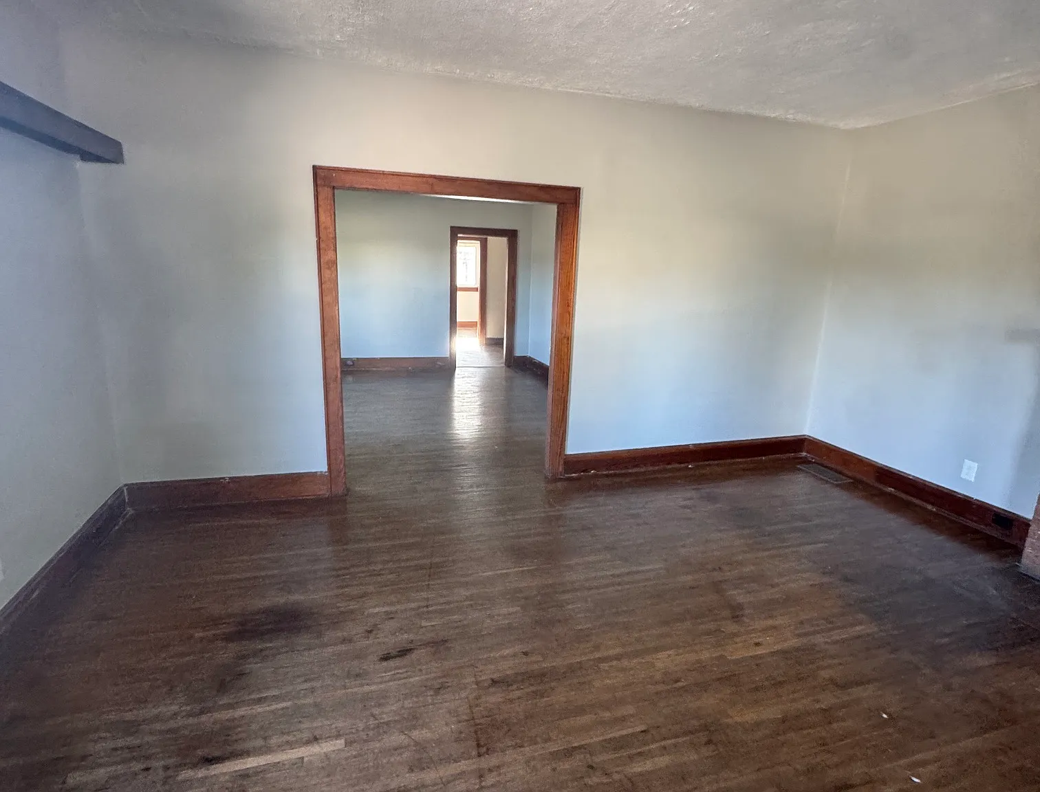 3 bed, 1500 sqft, $1,500 — Photo 3