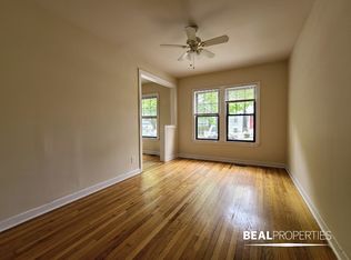 3002 N Racine Ave #2, Chicago, IL 60657