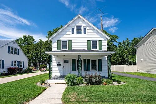 10 High St Photo 1