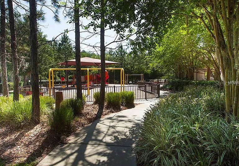 31235 Claridge Pl — Photo 30