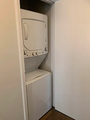 Rented by Halvatzis Realty | media 33