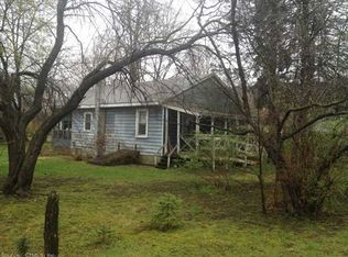 4 Riviera Ter, Seymour, CT 06483