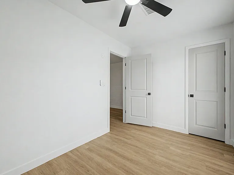1804 E Concorda Dr #18 — Photo 16