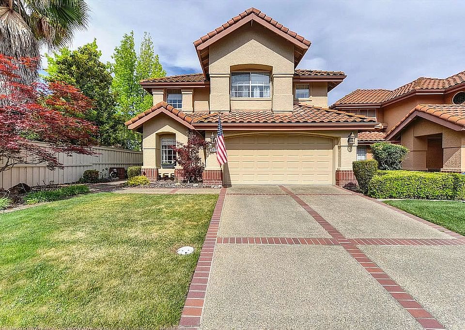 1st image of 119 Marble Canyon Dr