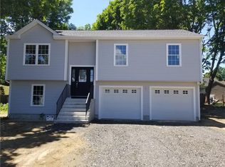 9 Kilton Ln, Coventry, RI 02816