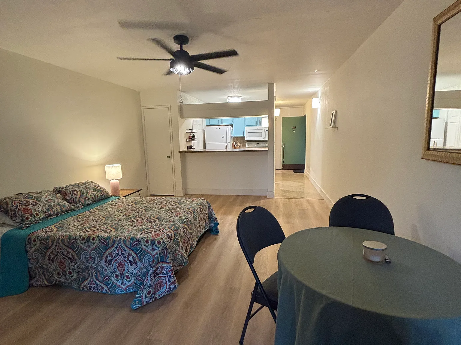 Studio, 486 sqft, $2,200 — Photo 4