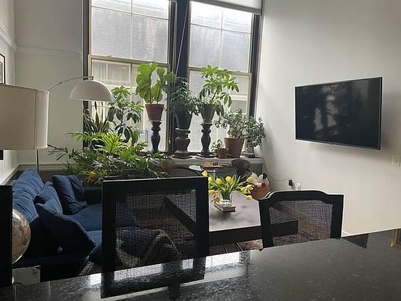 3rd image of 1201 Fitzwater St Unit 302