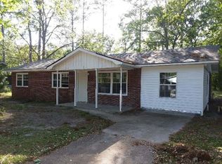 410 Rogers Rd, Hinesville, GA 31313