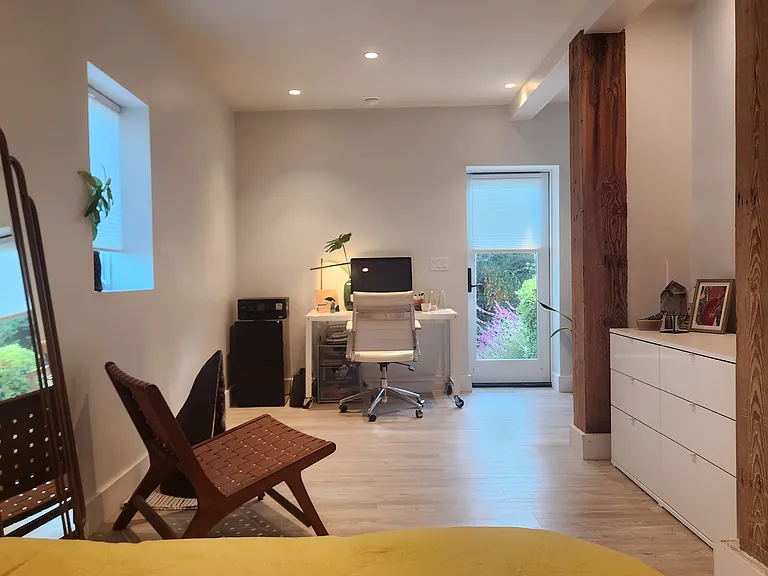 800 E Micheltorena St #B — Photo 6