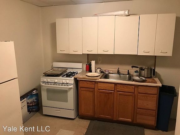 2nd image of 1165 E State St #10