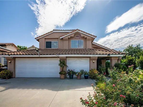 7497 Star Pine Cir, Highland, CA 92346
