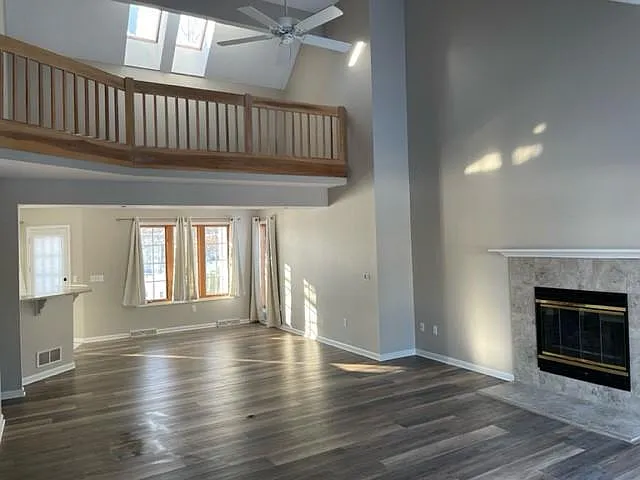 3 bed, 1505 sqft, $2,699 — Photo 4