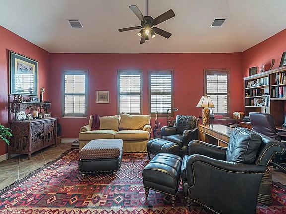 4th image of 4727 Stratford Ct APT 2004
