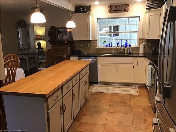 5th image of 215 Sirena Dr