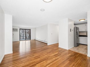 Camelot Court I, Lowell, MA 01854