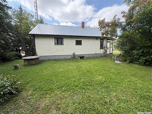 3rd image of 412 1st AVENUE