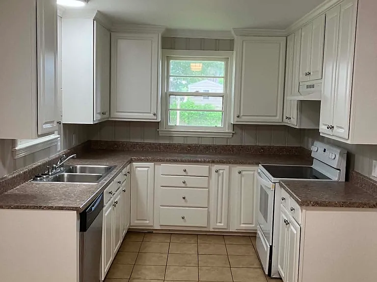 107 Oakland Ave — Photo 7