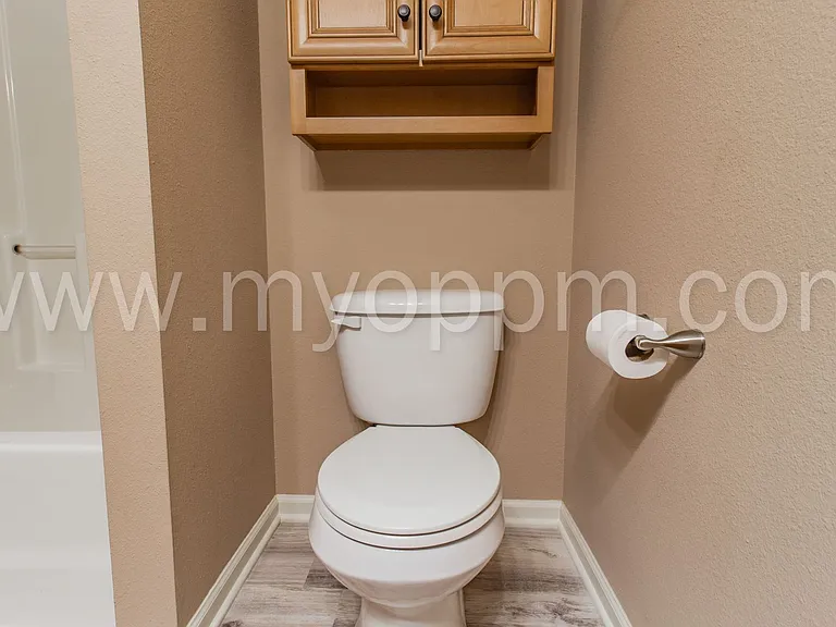 14452 Knudsen St — Photo 18
