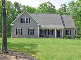 6 Acorn Ln, Sturbridge, MA 01566