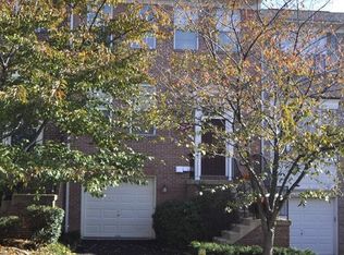 7717 Rachael Whitney Ln, Alexandria, VA 22315