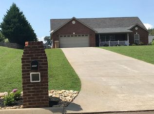 1030 Houston Springs Rd, Greenback, TN 37742