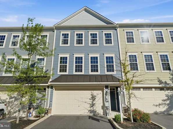 121 Travilah Crest Ter, Rockville, MD 20850