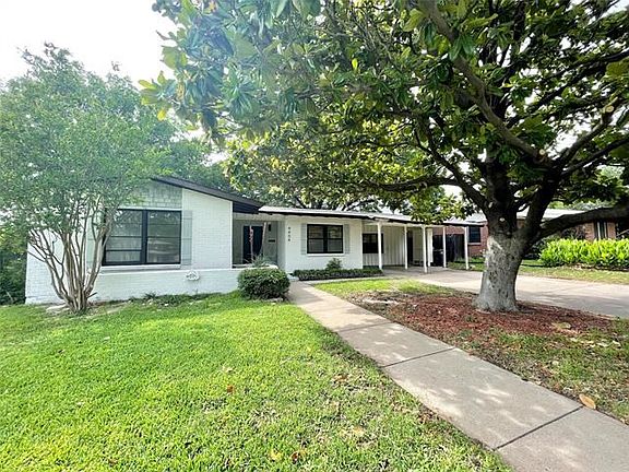 3rd image of 4404 Bonnie Dr