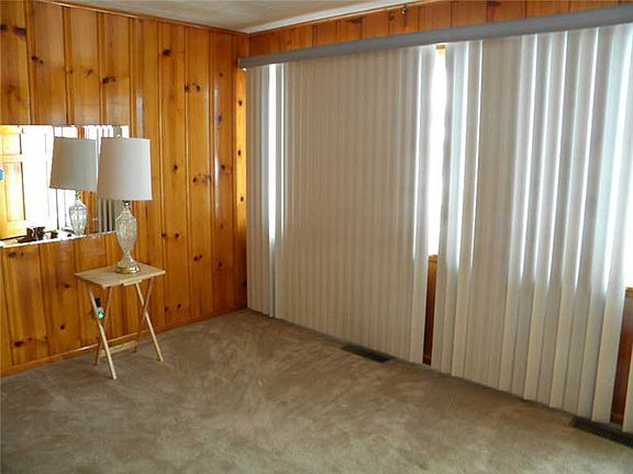 5th image of 10841 Martin Dr