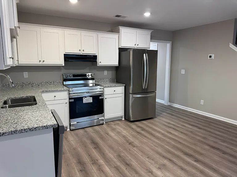 211 Mountaindale Dr — Photo 10