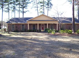 7999 Autumn Forest Dr, Jonesboro, GA 30236