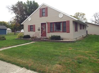 705 2nd St, Sibley, IA 51249