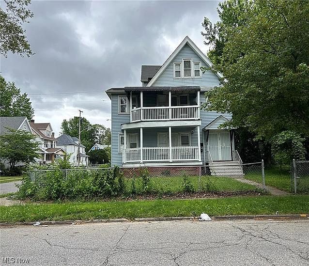 1st image of 439 E 123rd St