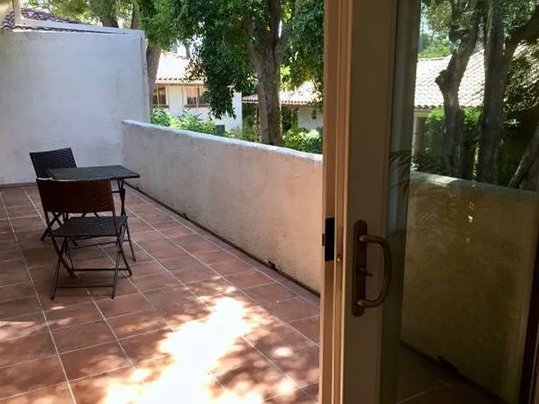 285 W California Blvd — Photo 9