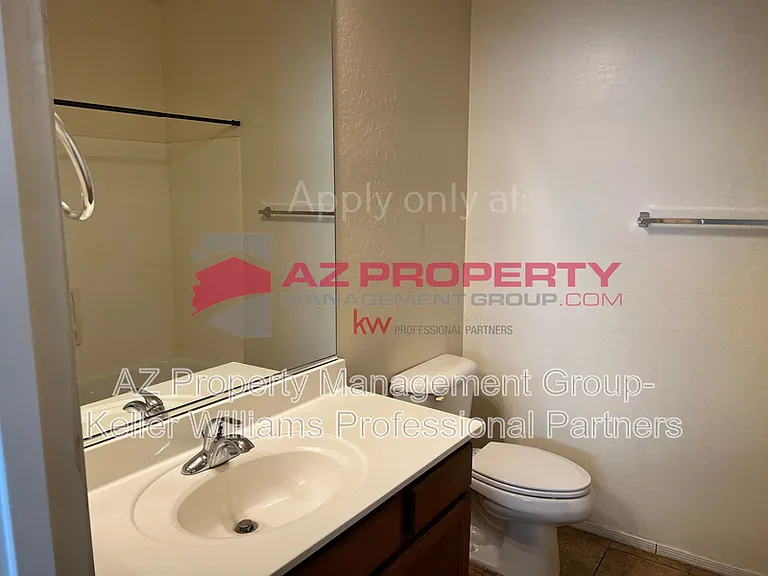 15240 N 142nd Ave #1121 — Photo 7