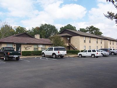 1st image of 3095 Lamar Ave APT 213